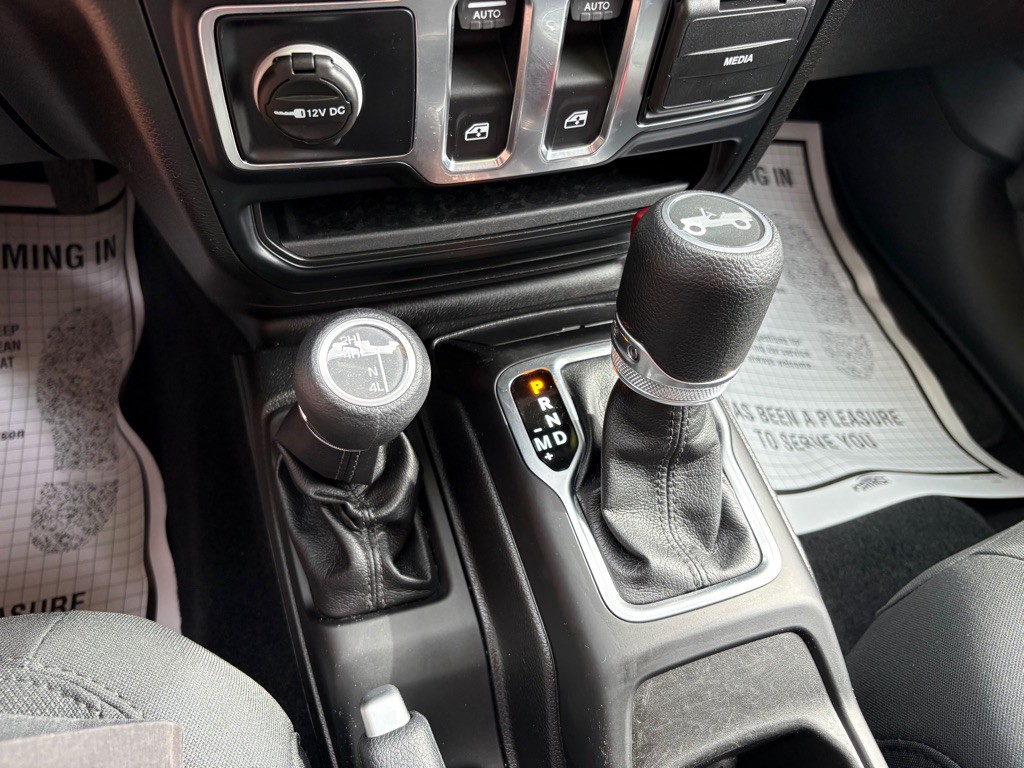 2019 Jeep Wrangler Image 15