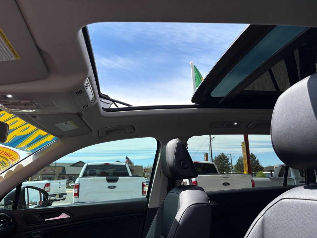 2019 Volkswagen Tiguan Image 14
