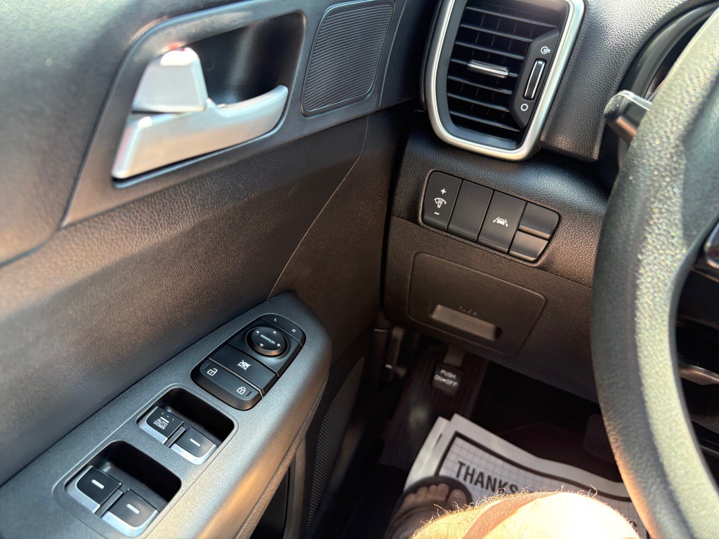 2022 Kia Sportage Image 18