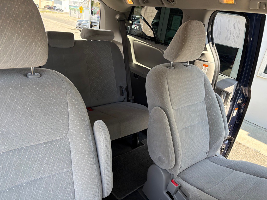 2020 Toyota Sienna Image 20