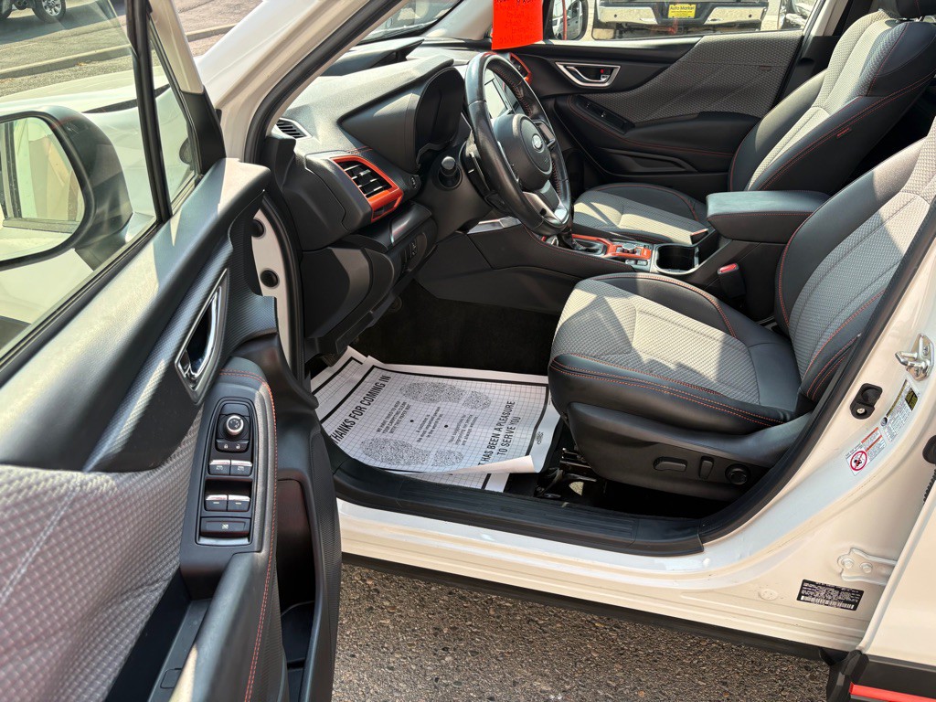2020 Subaru Forester Image 14