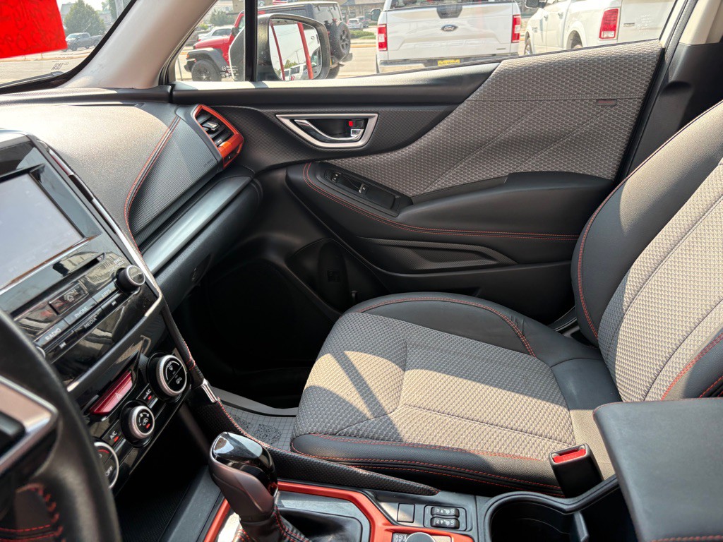 2020 Subaru Forester Image 25