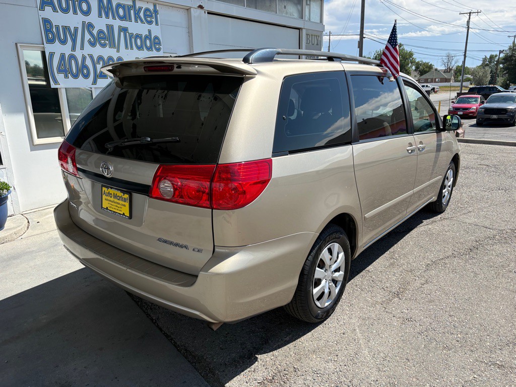 2008 Toyota Sienna Image 4
