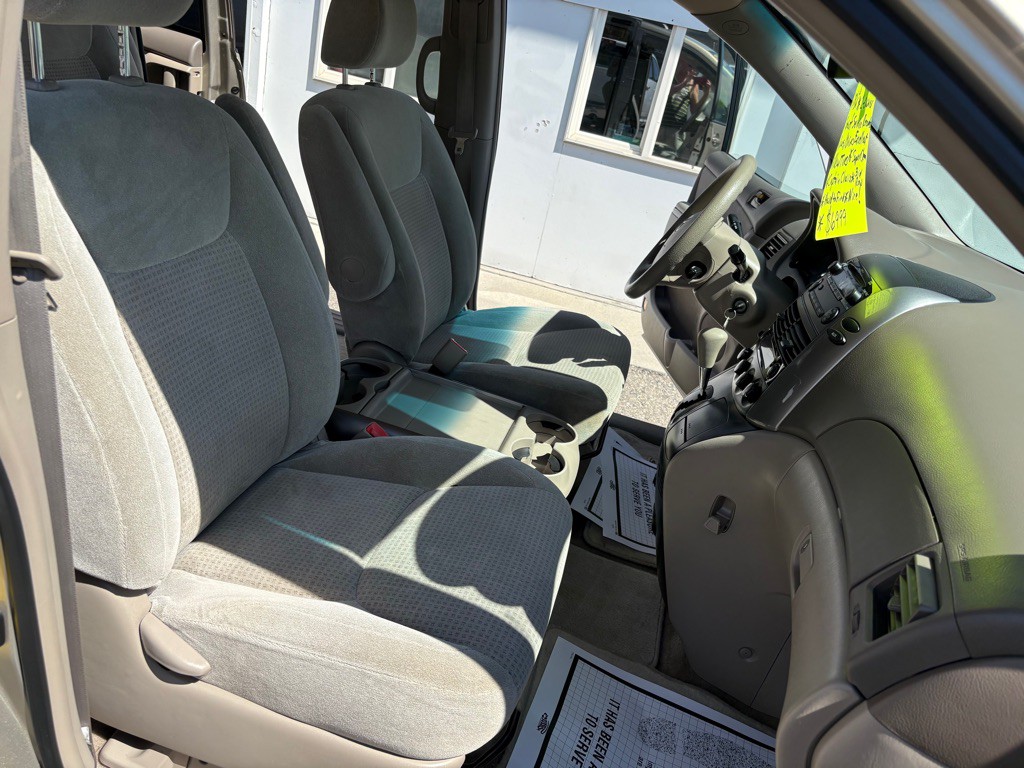 2008 Toyota Sienna Image 14