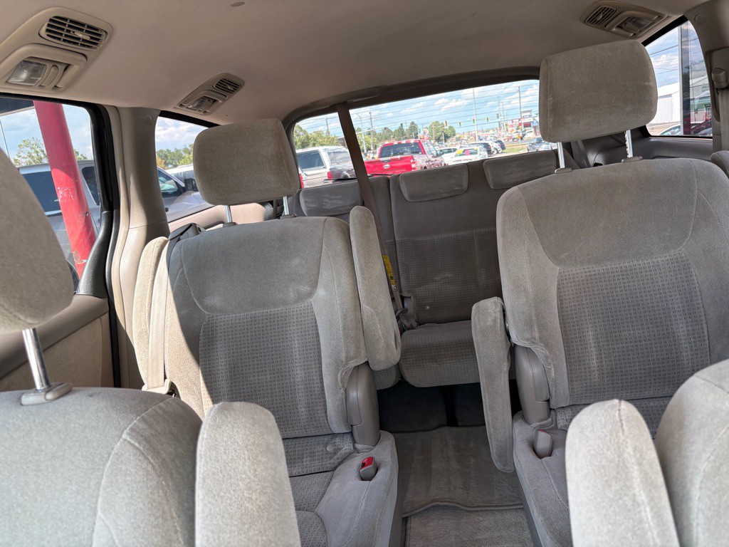 2008 Toyota Sienna Image 19