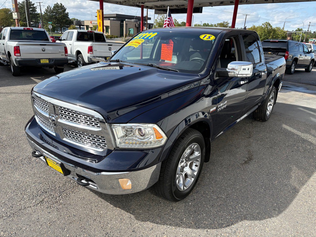2015 RAM 1500 Image 3