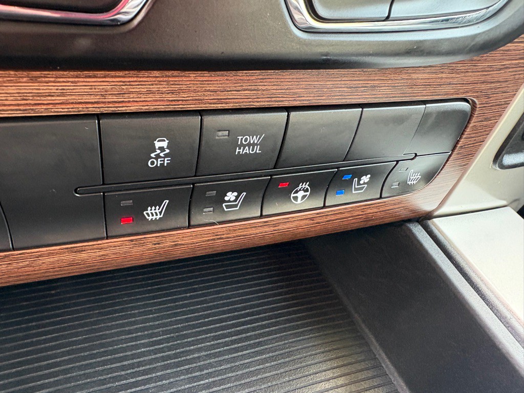 2015 RAM 1500 Image 13