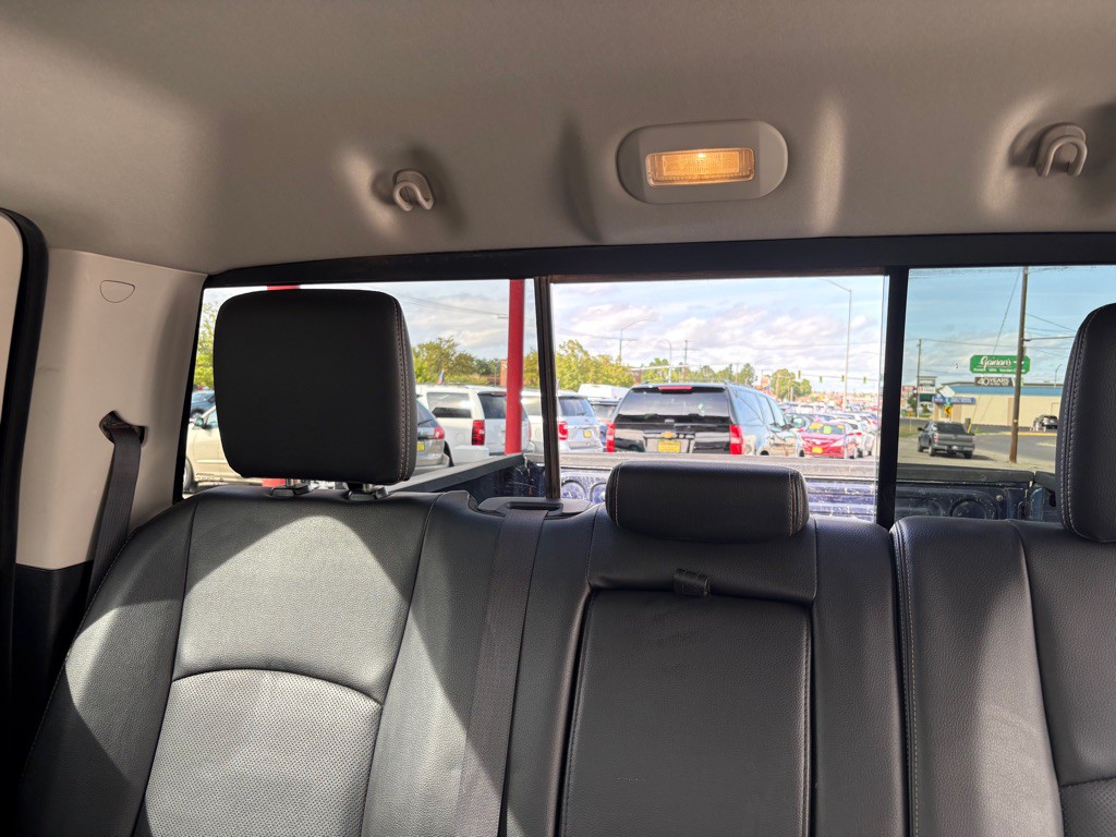2015 RAM 1500 Image 17
