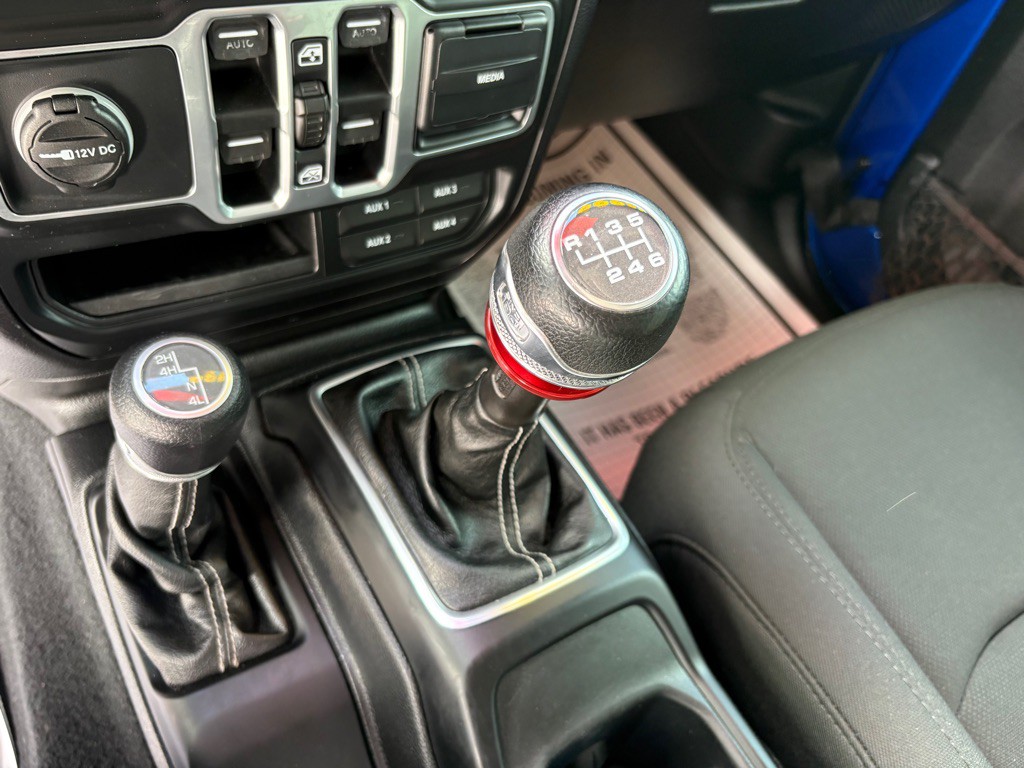 2018 Jeep Wrangler Image 9