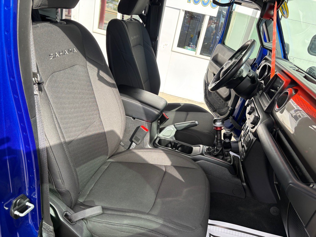2018 Jeep Wrangler Image 18