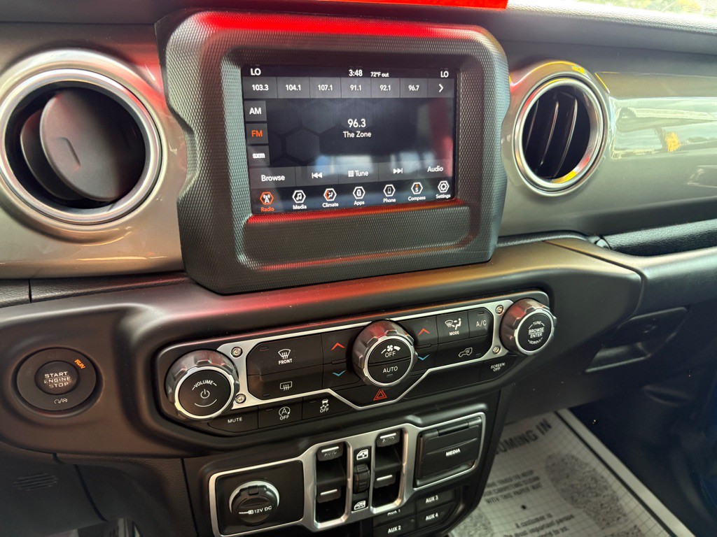 2018 Jeep Wrangler Image 21