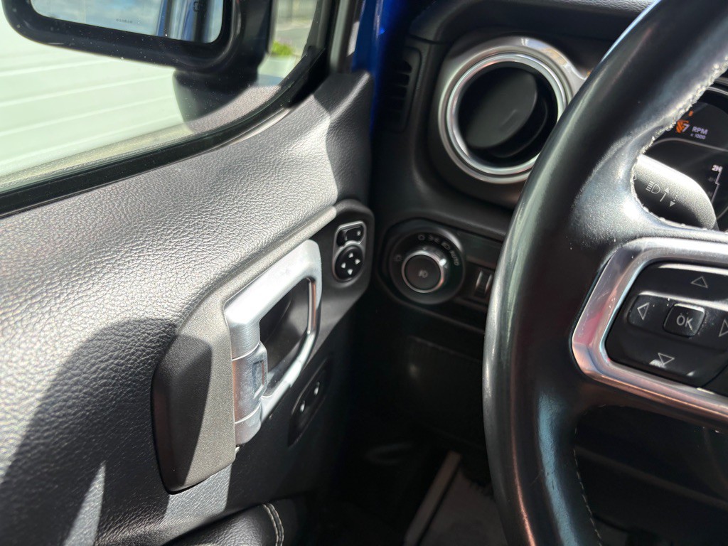 2018 Jeep Wrangler Image 22