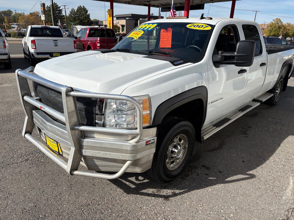 2007 Chevrolet Silverado 1500 Image 3