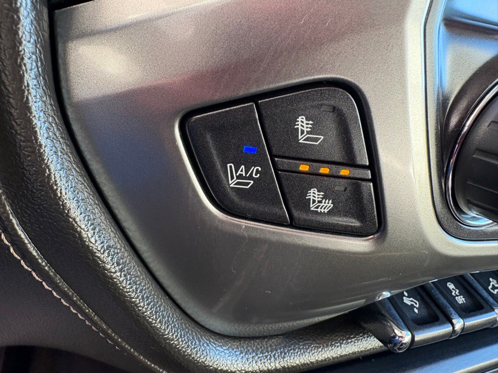 2015 Chevrolet Silverado 1500 Image 14