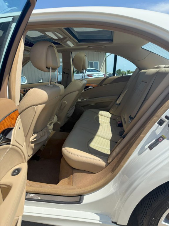 2008 Mercedes-Benz E-Class Image 13