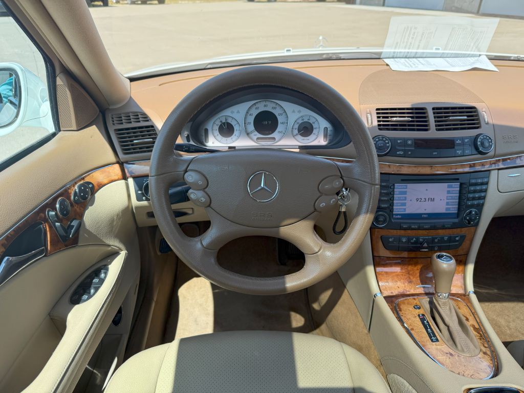 2008 Mercedes-Benz E-Class Image 20