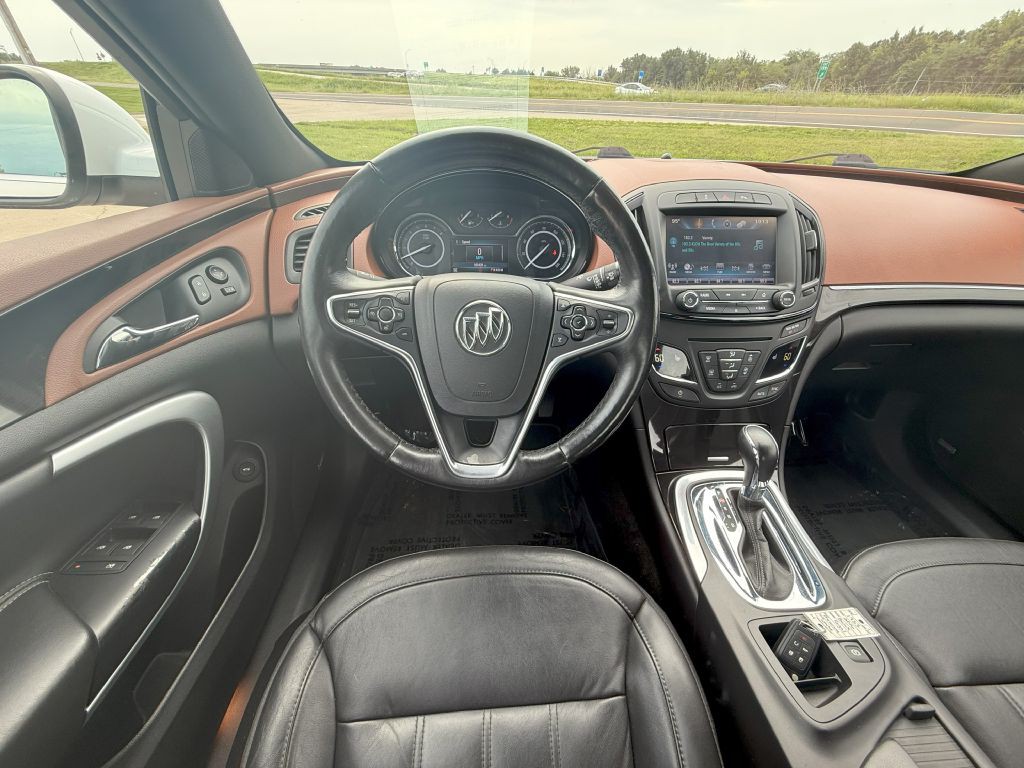 2016 Buick Regal Image 18