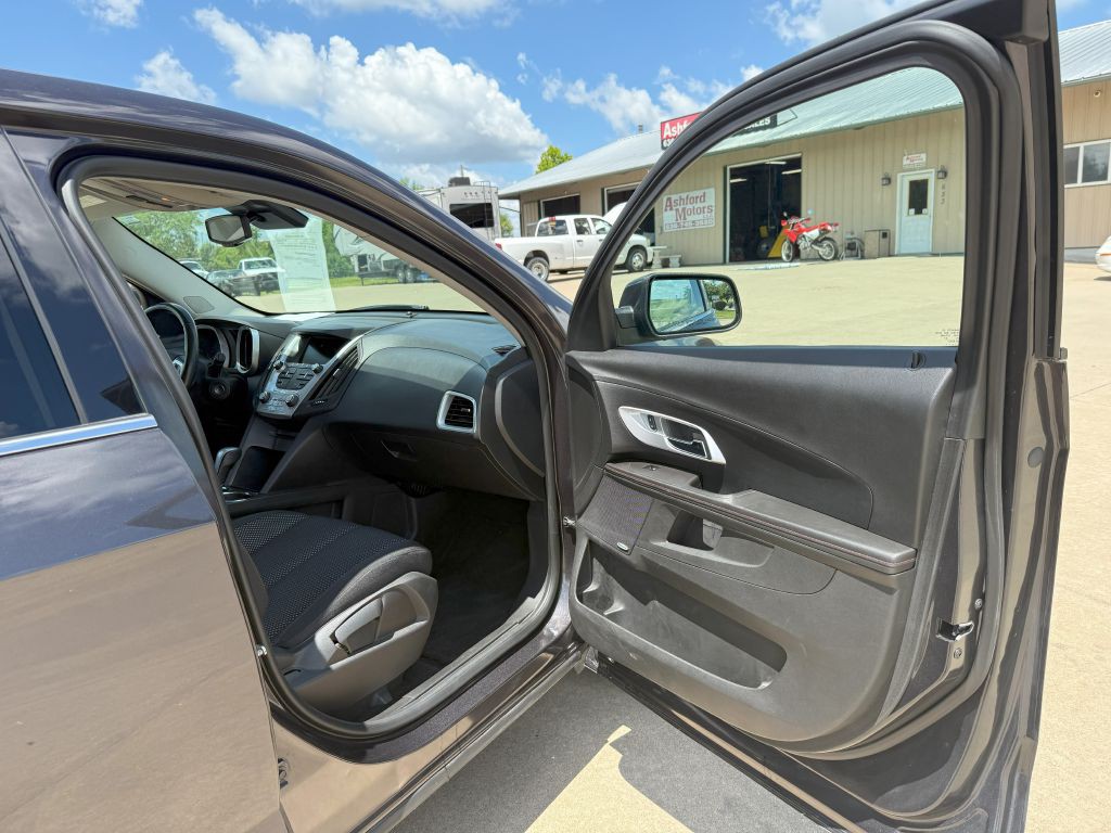 2015 Chevrolet Equinox Image 17