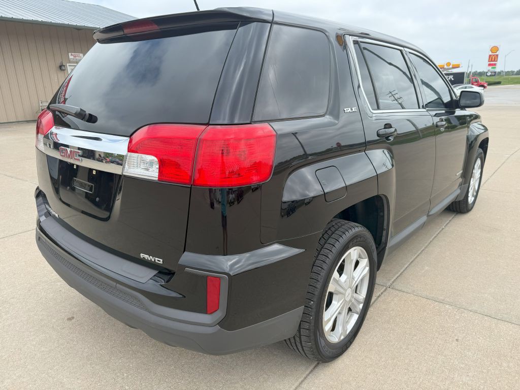2017 GMC Terrain Image 5
