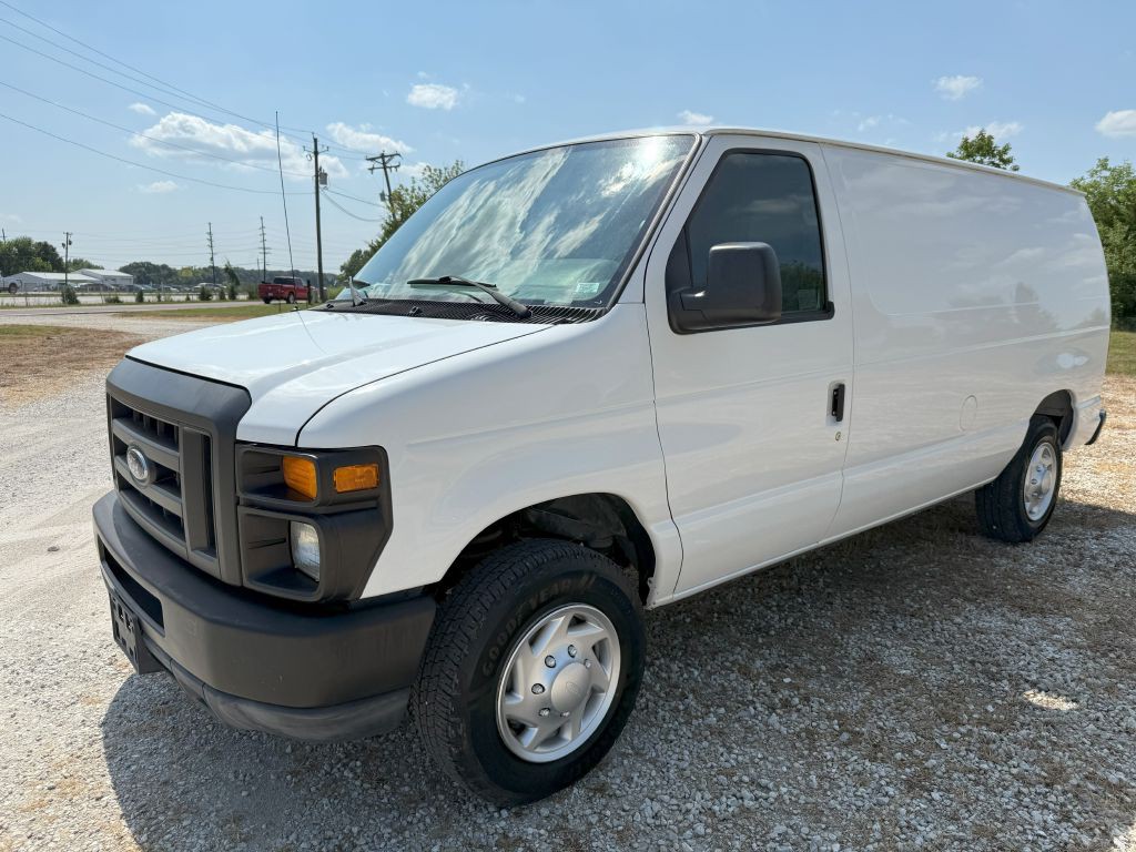 2011 Ford Econoline Image 1