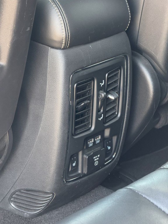 2015 Jeep Grand Cherokee Image 13
