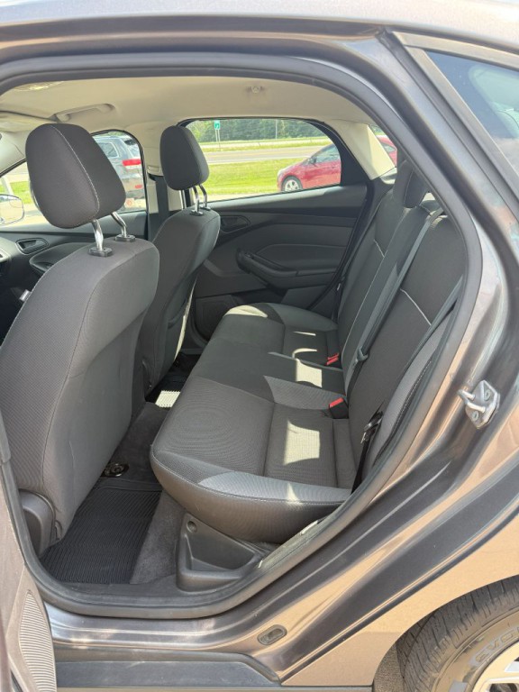 2012 Ford Focus Image 14