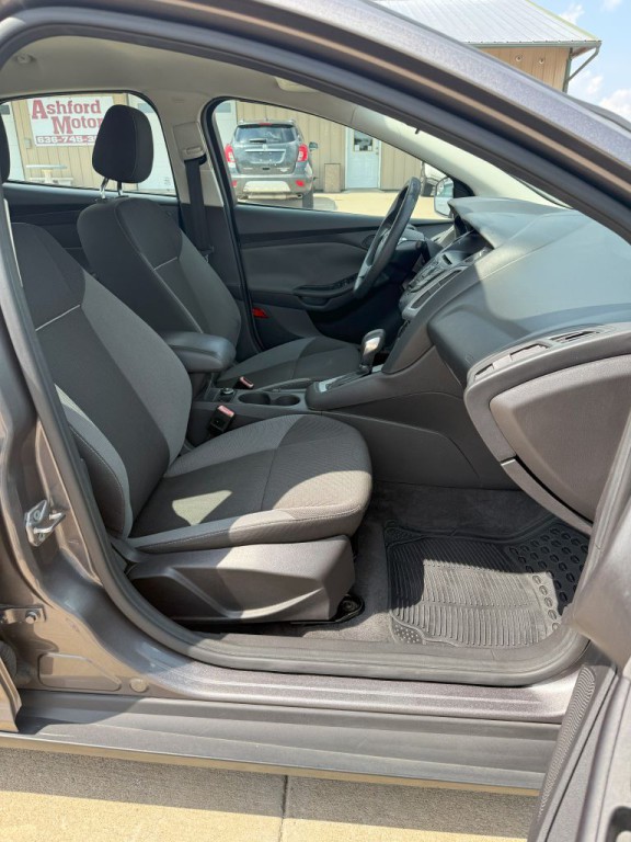 2012 Ford Focus Image 18