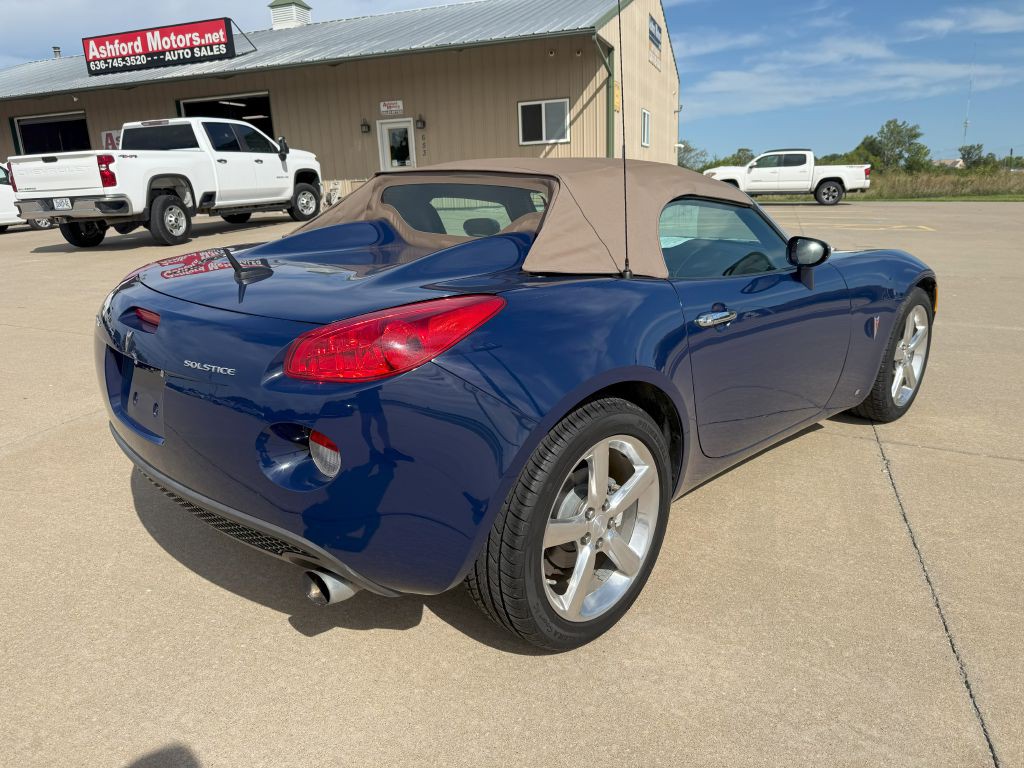 2009 Pontiac Solstice Image 6