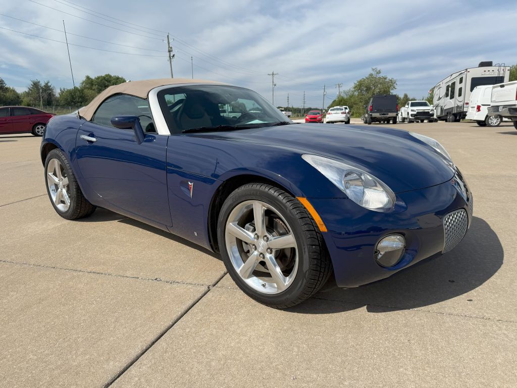 2009 Pontiac Solstice Image 8