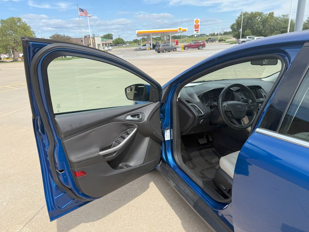 2018 Ford Focus Image 11