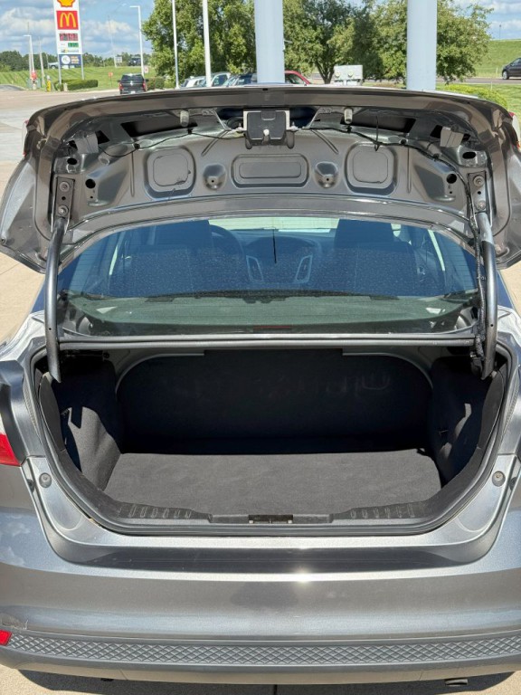 2014 Ford Focus Image 9