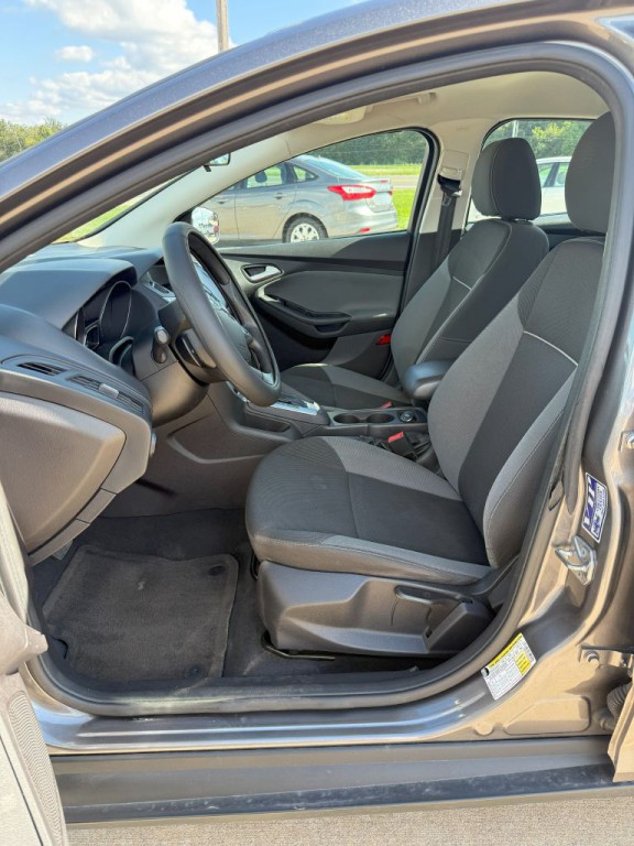 2014 Ford Focus Image 11