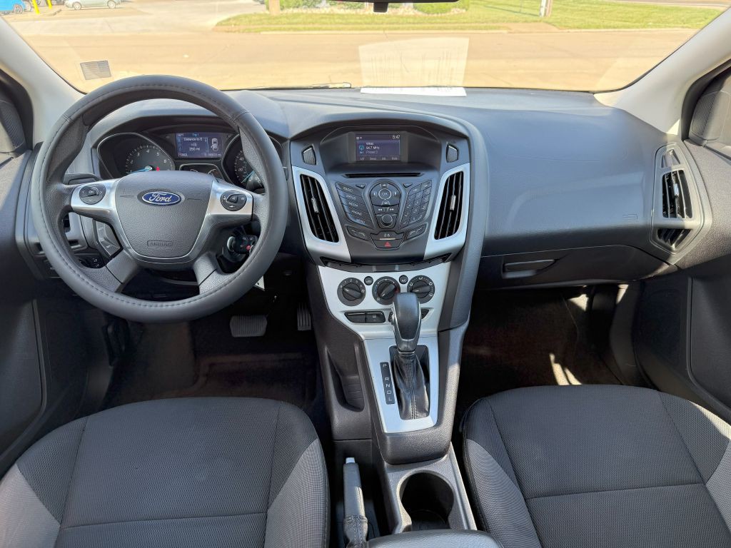 2014 Ford Focus Image 18