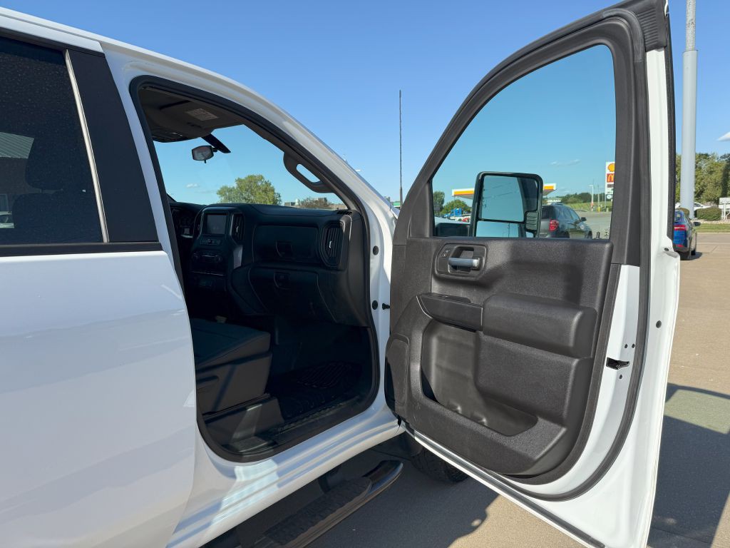 2023 Chevrolet Silverado 1500 Image 18