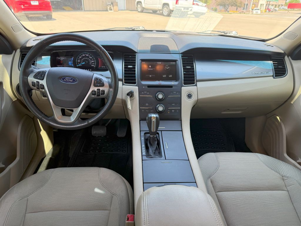 2014 Ford Taurus Image 18