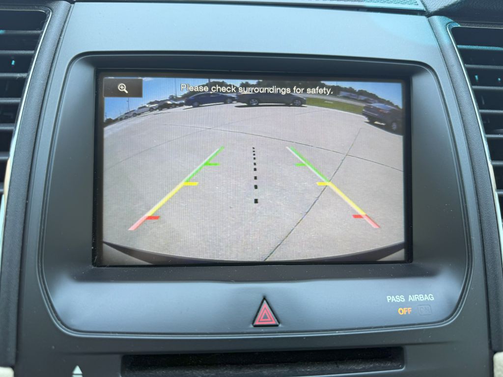 2014 Ford Taurus Image 21