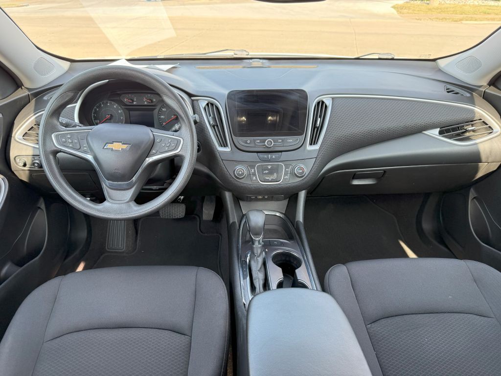 2022 Chevrolet Malibu Image 19
