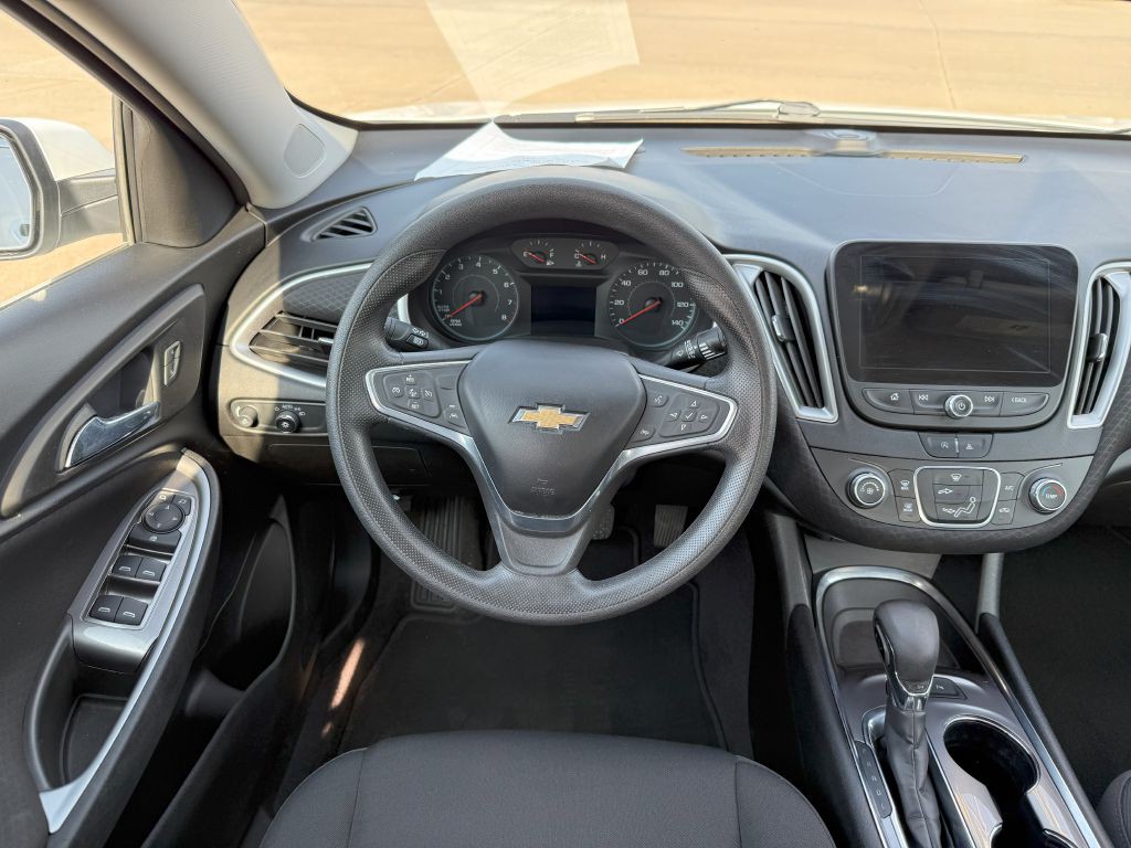 2022 Chevrolet Malibu Image 20