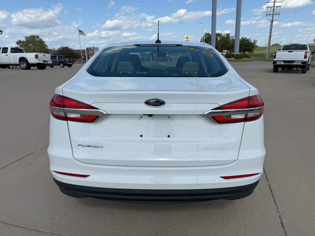 2019 Ford Fusion Image 4