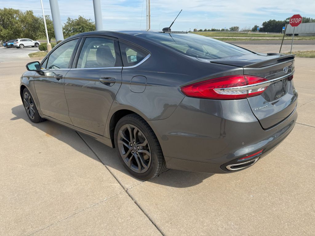 2018 Ford Fusion Image 3