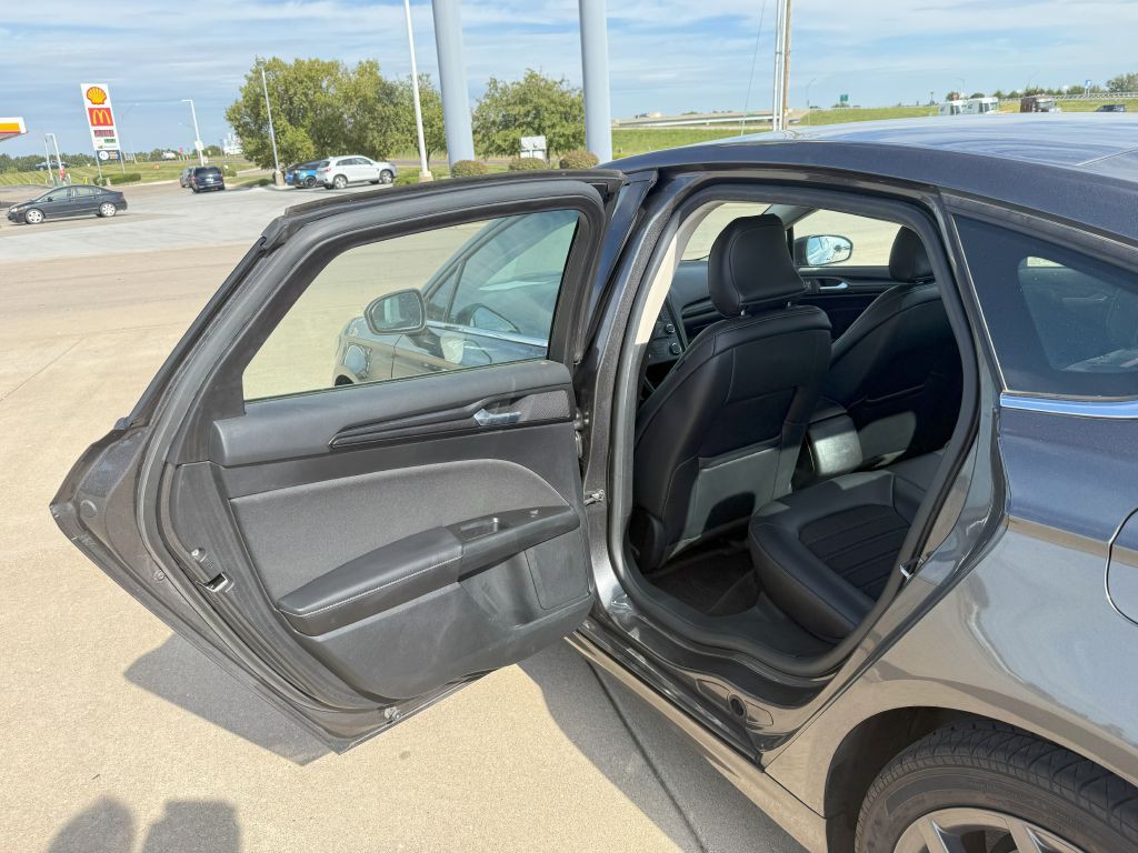 2018 Ford Fusion Image 14