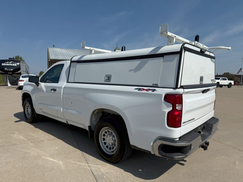 2021 Chevrolet Silverado 1500 Image 3