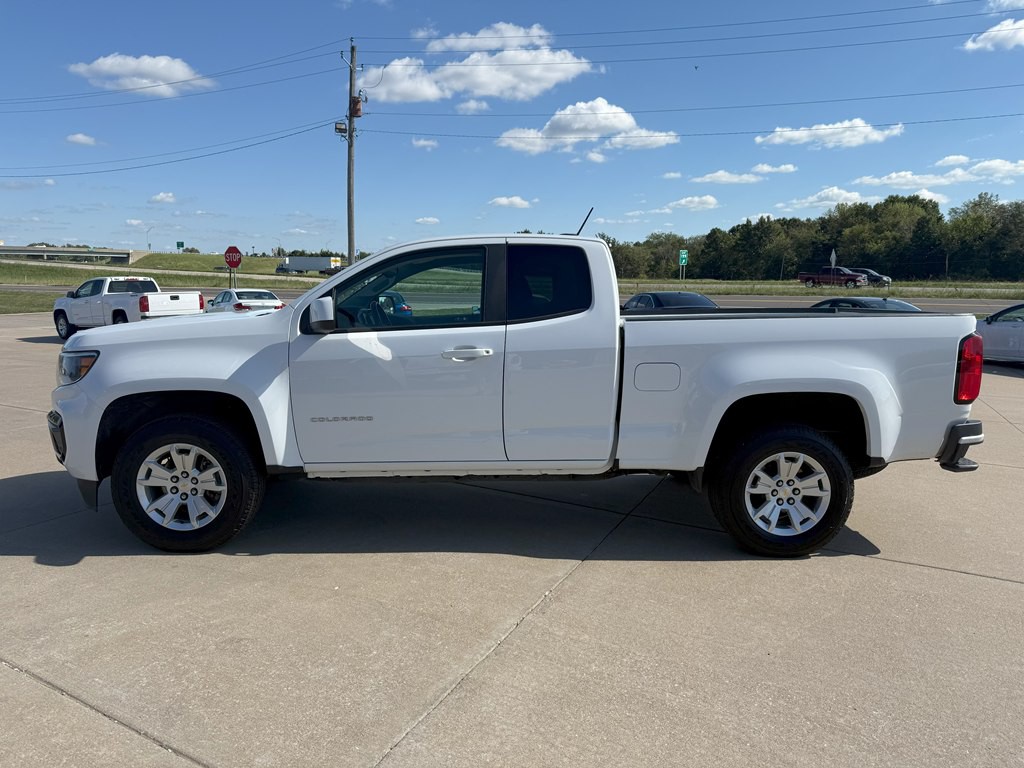 2022 Chevrolet Colorado Image 2