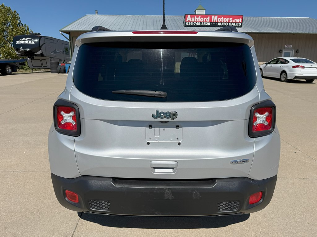 2018 Jeep Renegade Image 4
