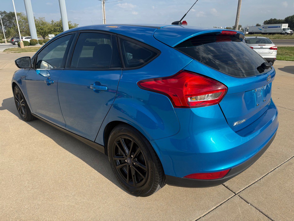2016 Ford Focus Image 3