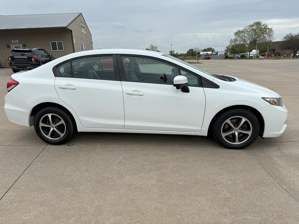 2015 Honda Civic Image 6