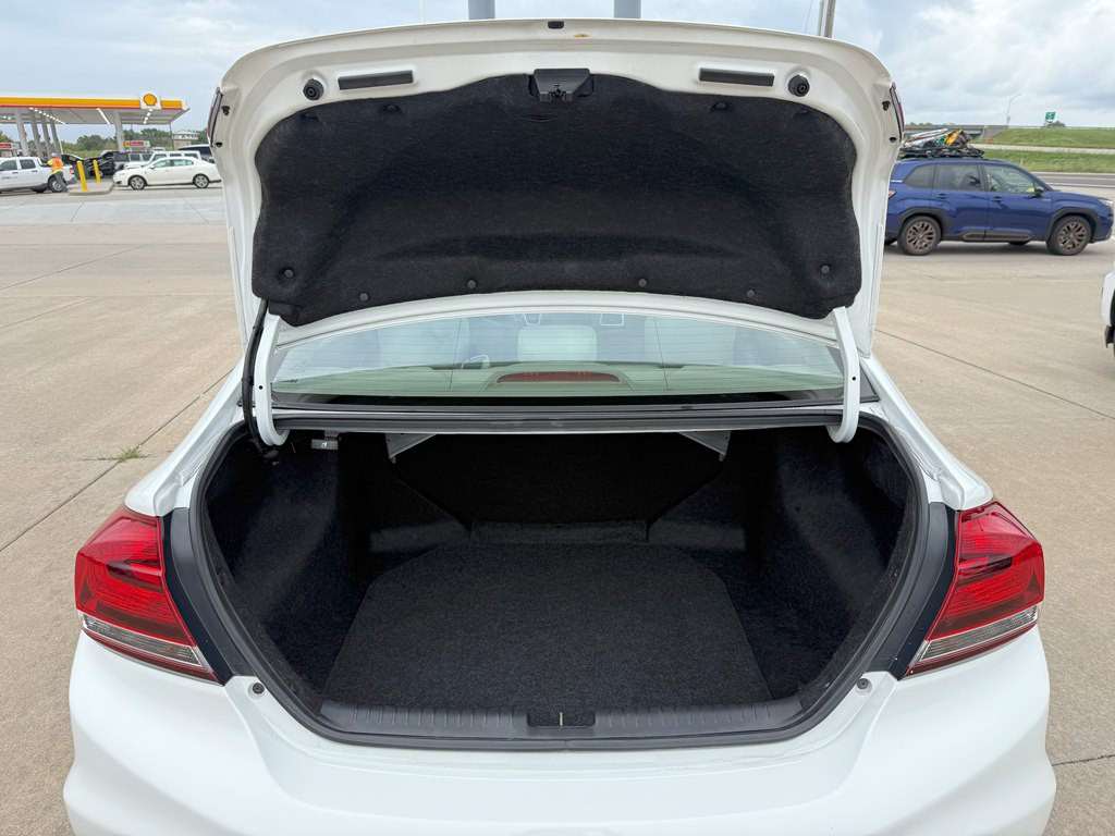 2015 Honda Civic Image 13