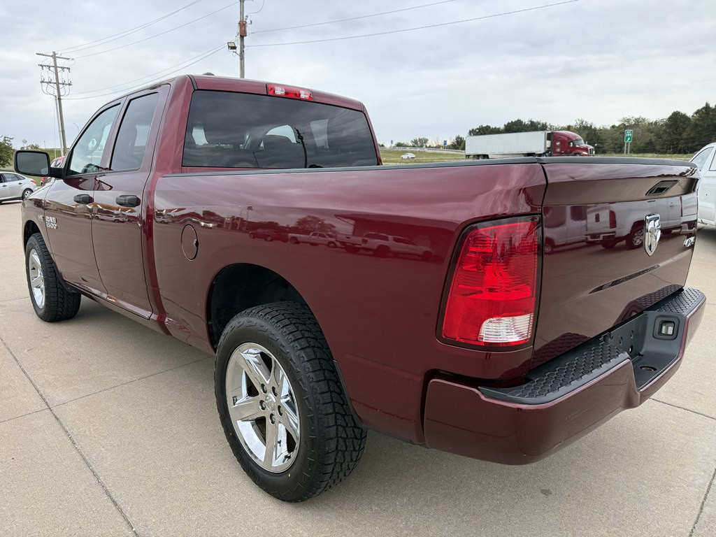 2018 RAM 1500 Image 3