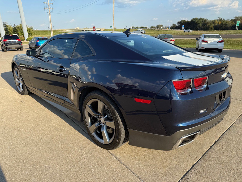 2011 Chevrolet Camaro Image 3
