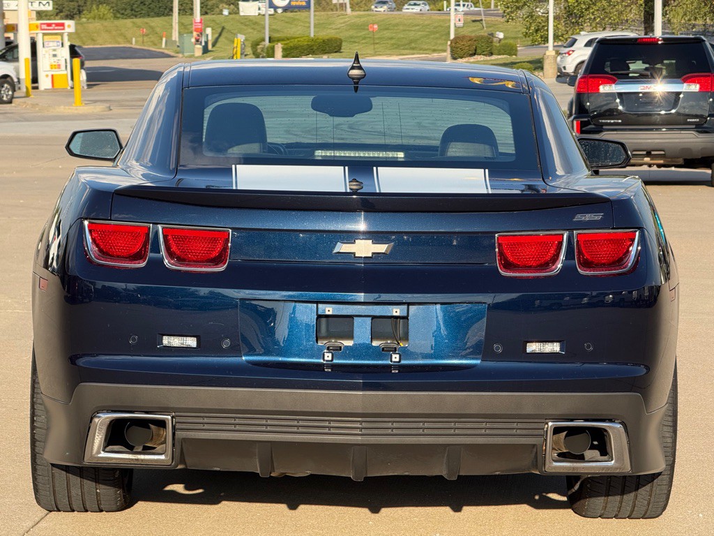 2011 Chevrolet Camaro Image 4